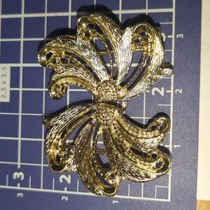 Vtg 80s-90s style two piece belt buckle